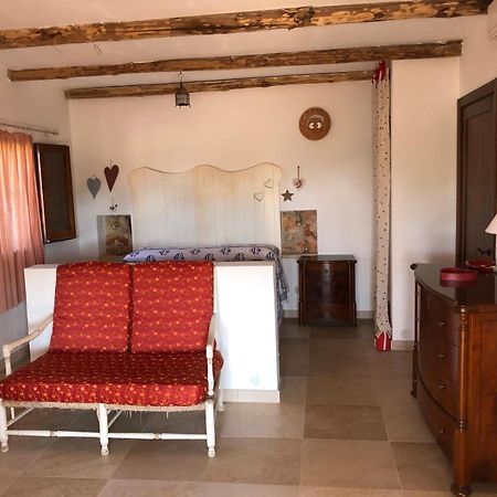 Trullo Totoli Gallipoli Salento กาลาโตเน ภายนอก รูปภาพ