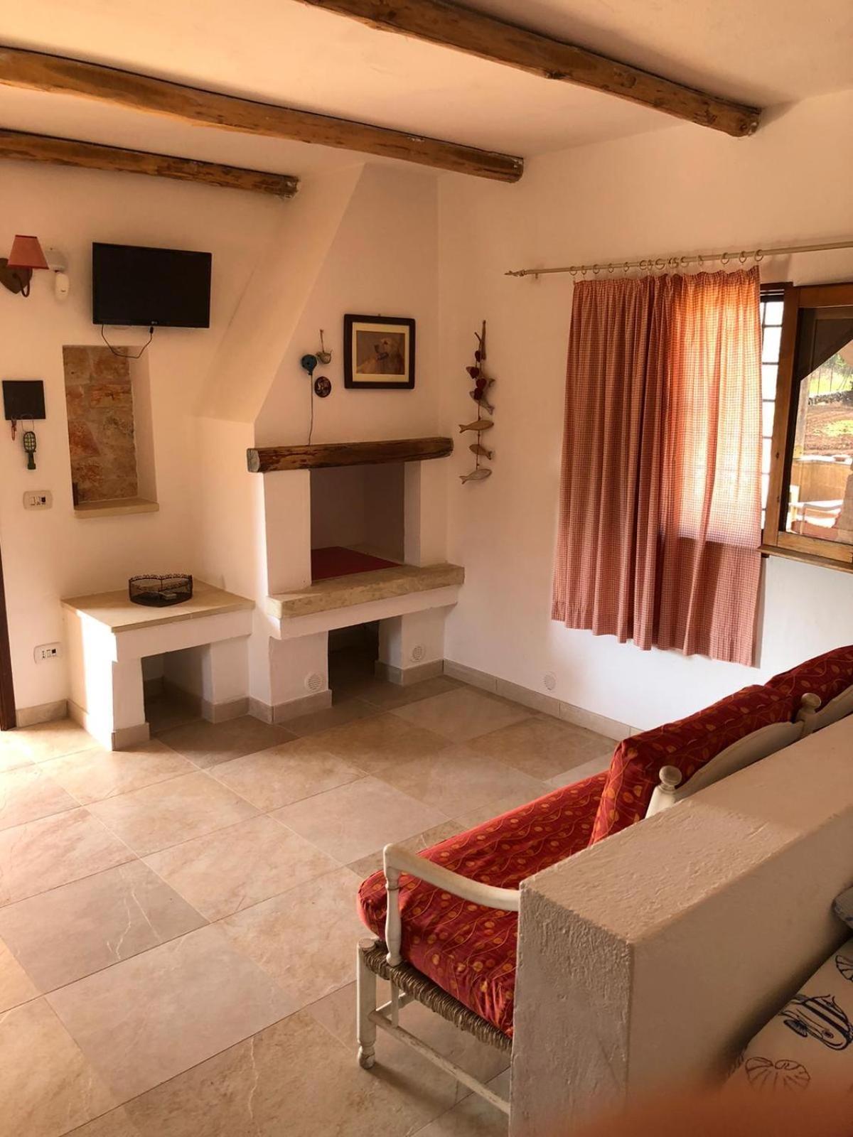 Trullo Totoli Gallipoli Salento กาลาโตเน ภายนอก รูปภาพ
